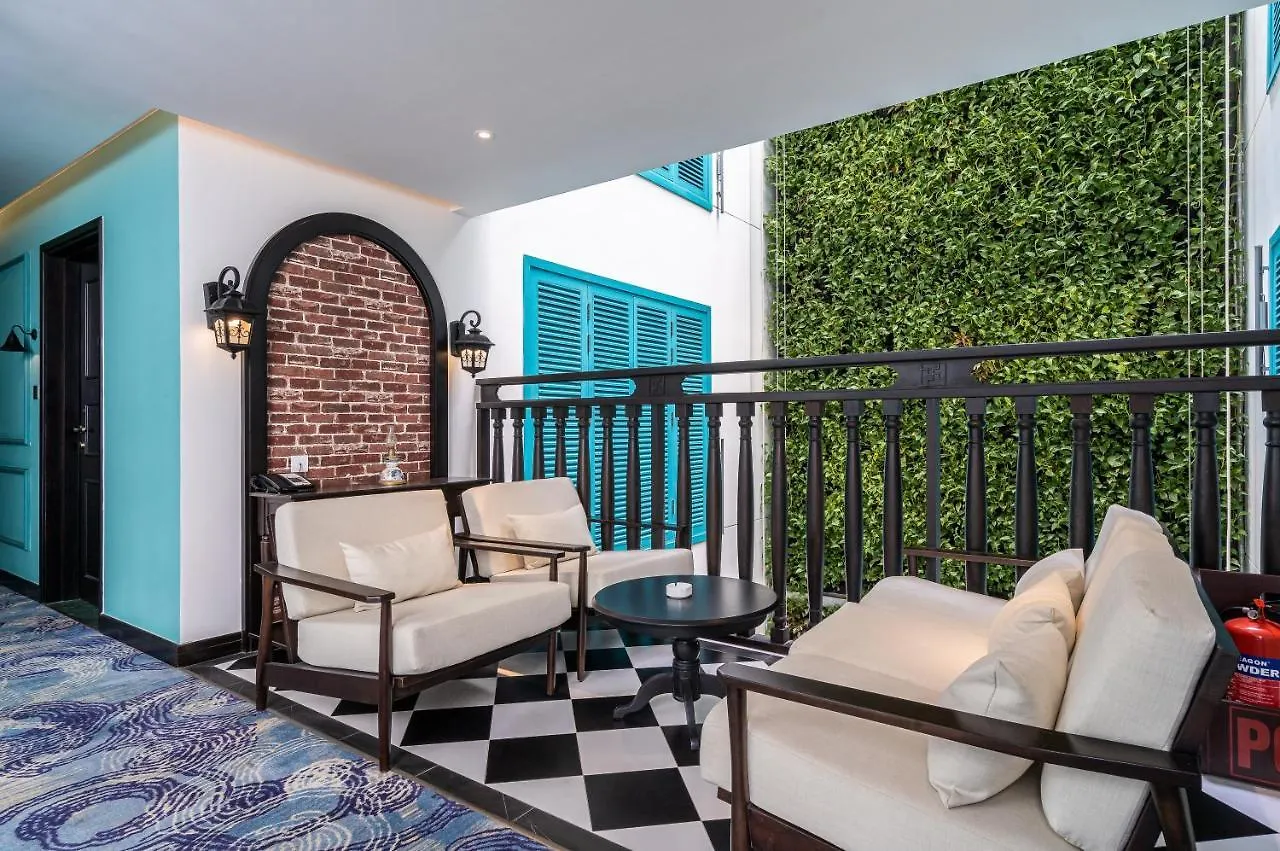 Potique Hotel Nha Trang